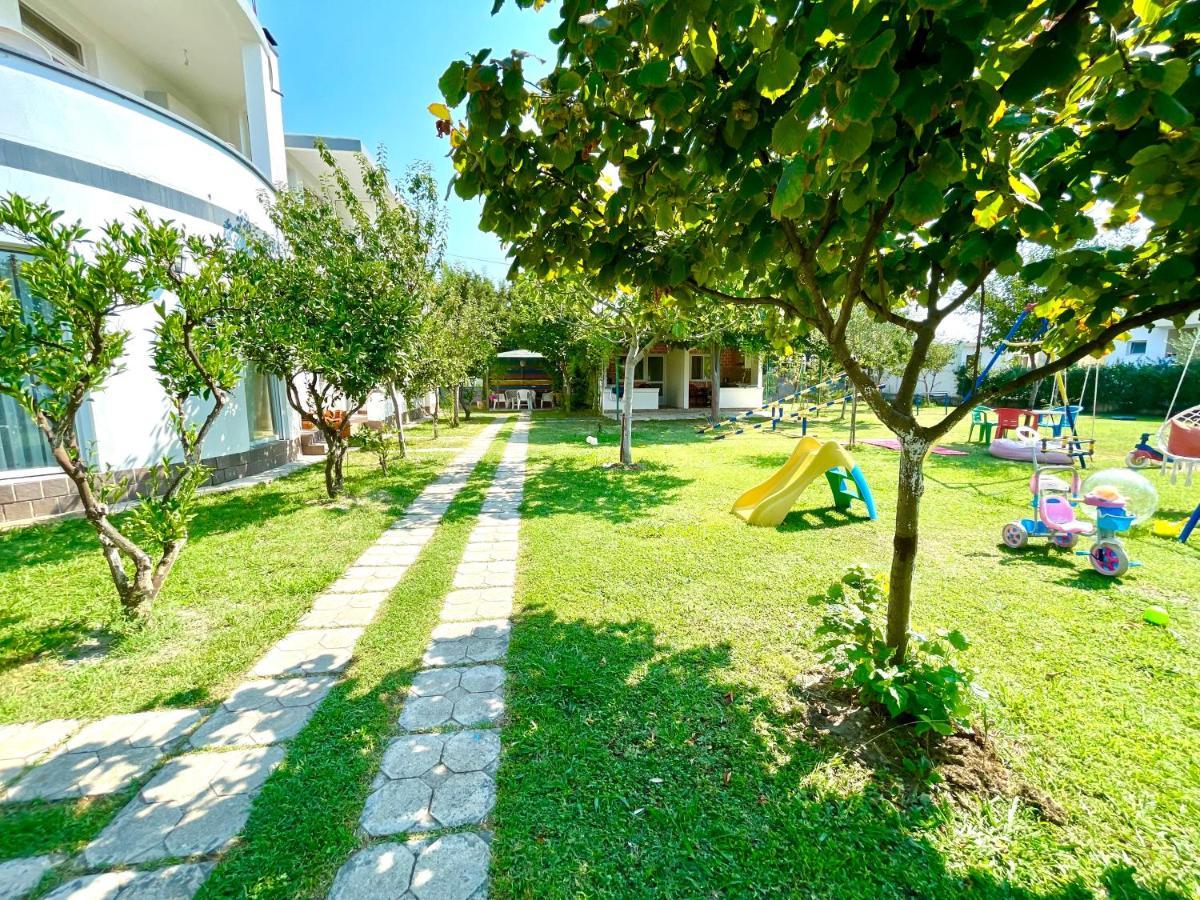 Apartments Flamingo Ulcinj Zewnętrze zdjęcie