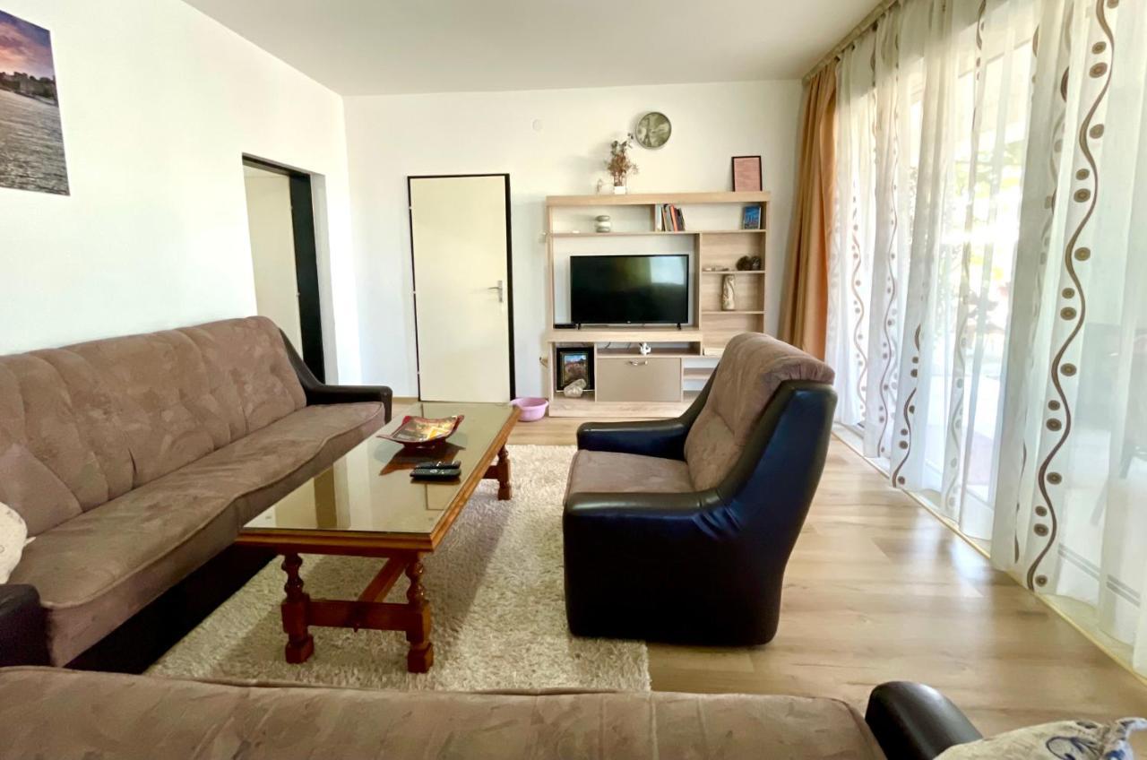 Apartments Flamingo Ulcinj Zewnętrze zdjęcie