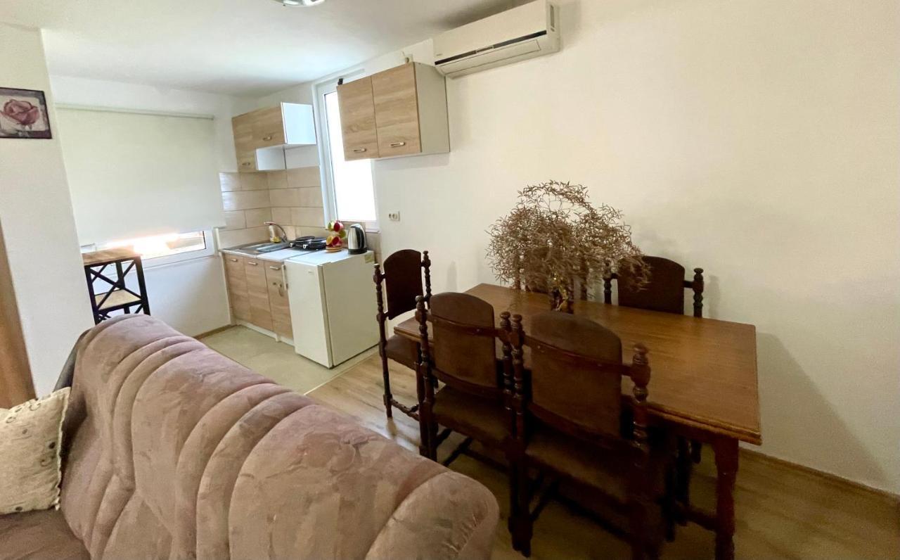 Apartments Flamingo Ulcinj Zewnętrze zdjęcie